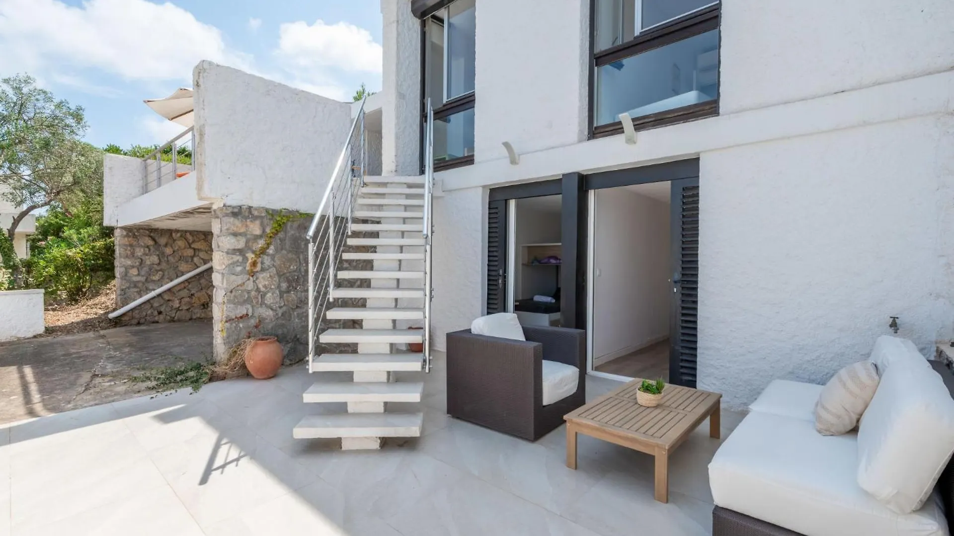 Holiday Home Domaine De Maure Vieil By Interhome 망들리유 라 나플 0*, 망들리유 라 나플 프랑스